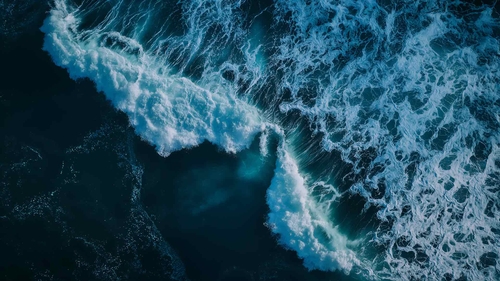 海浪鸟瞰图 MACOS 壁纸-奈落语
