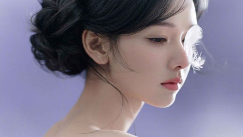 陈都灵 羽毛 高清美女4K壁纸-奈落语