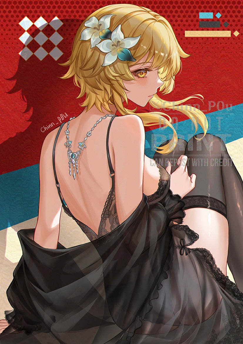 金发美人黑色蕾丝裙的氛围感写真