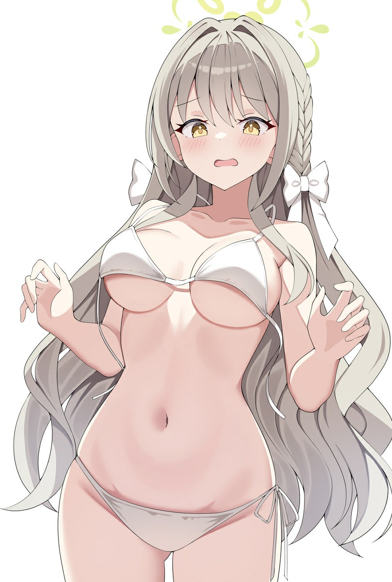 银发双马尾比基尼少女的清新夏日感