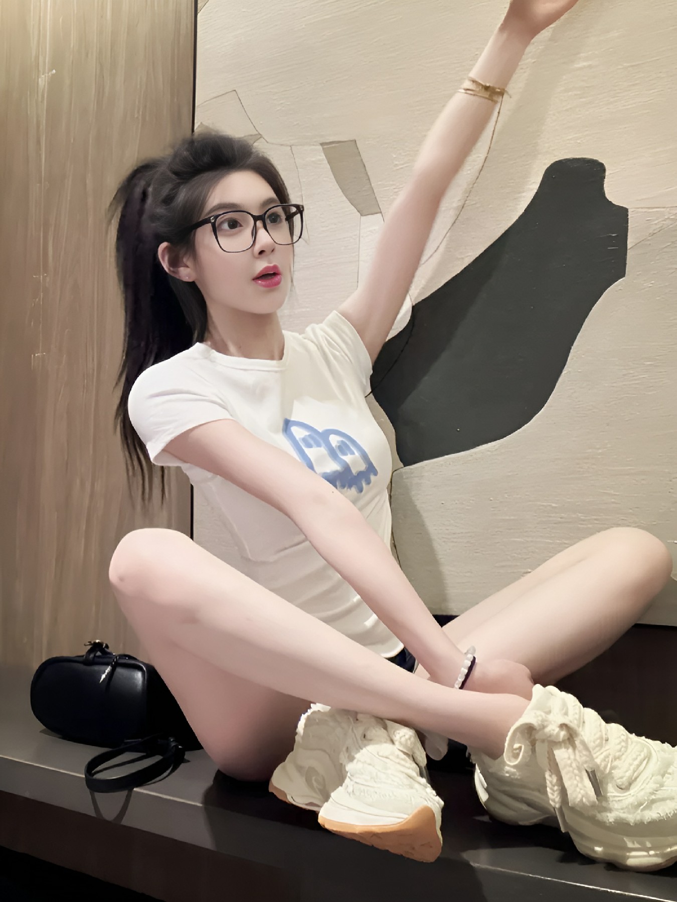 休闲风穿搭的青春活力瞬间