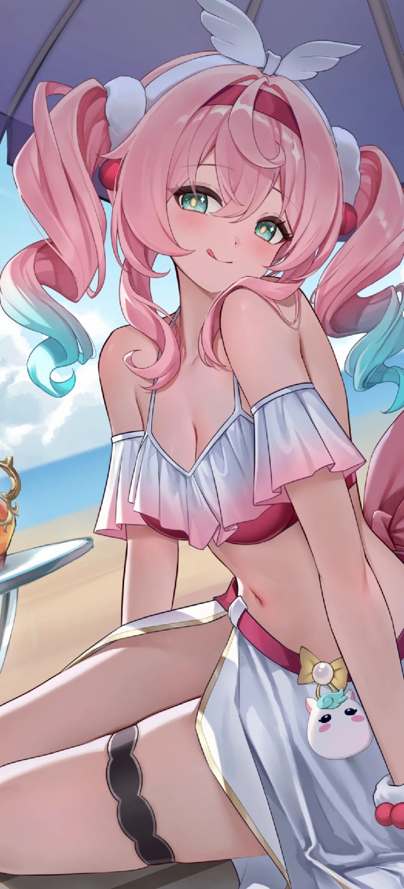 粉蓝渐变卷马尾 海边泳装甜妹氛围感拉满