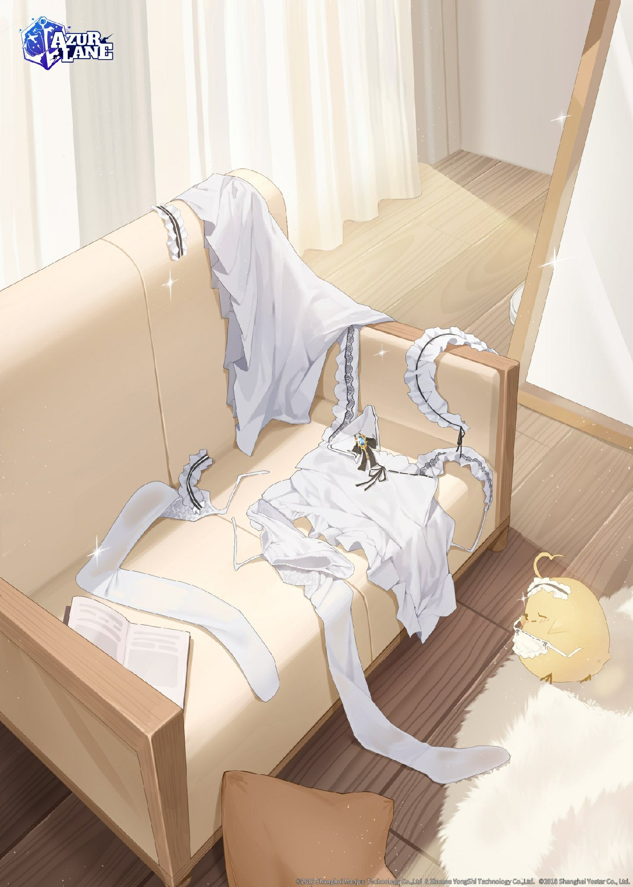 碧蓝航线女仆装散落沙发，萌物相伴超治愈