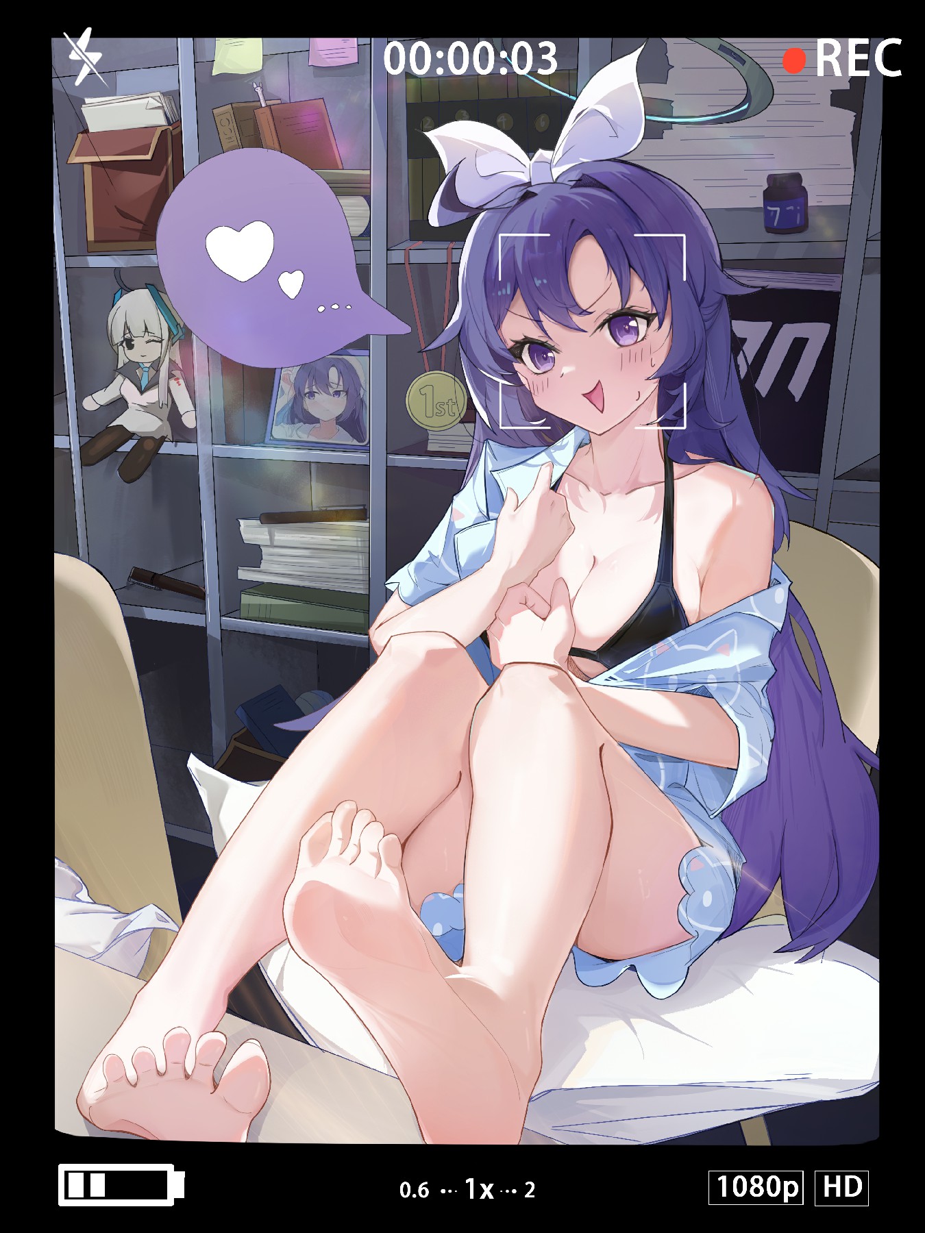 二次元少女居家拍摄，氛围感拉满