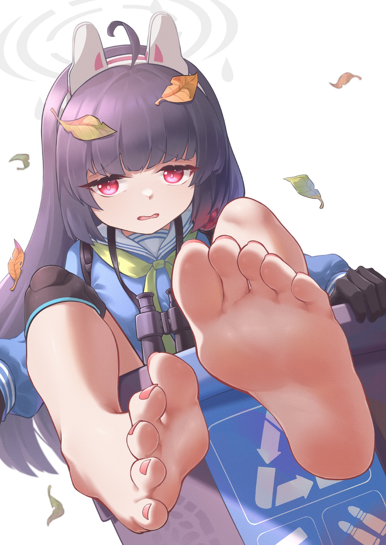 二次元少女脚部特写 秋叶与校服的碰撞