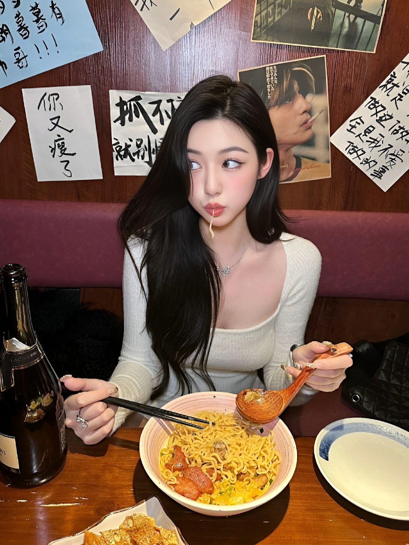 深夜拉面局｜边吃边拍氛围感直接拉满