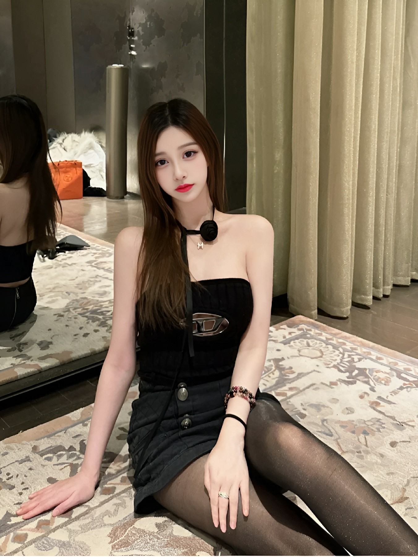 甜酷辣妹的时尚穿搭分享