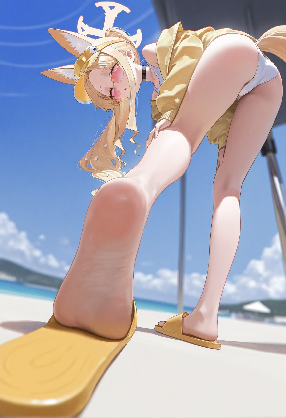 海滩猫耳娘的夏日俏皮脱鞋瞬间