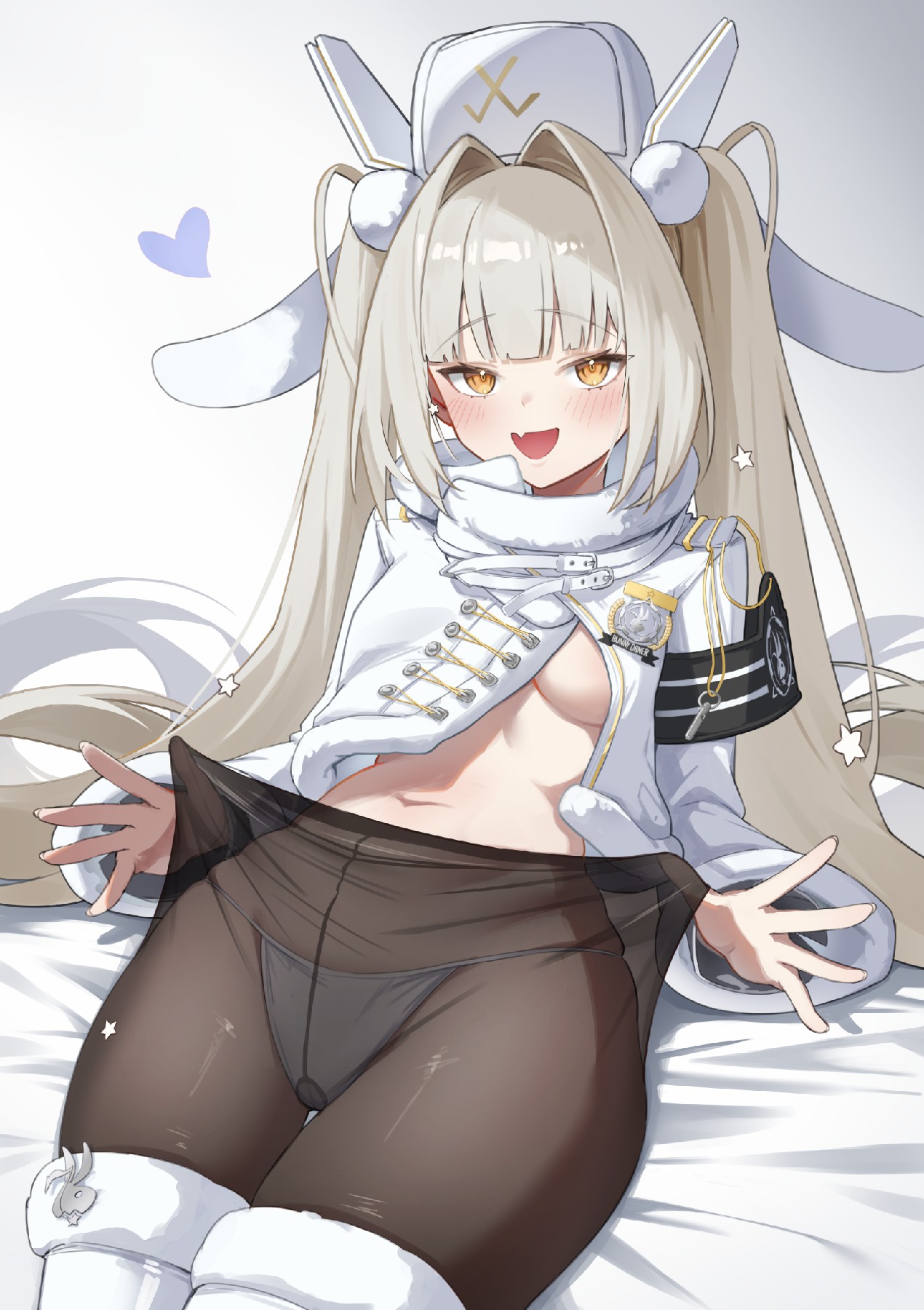 银白长发元气甜妹 软萌又带感的心动瞬间