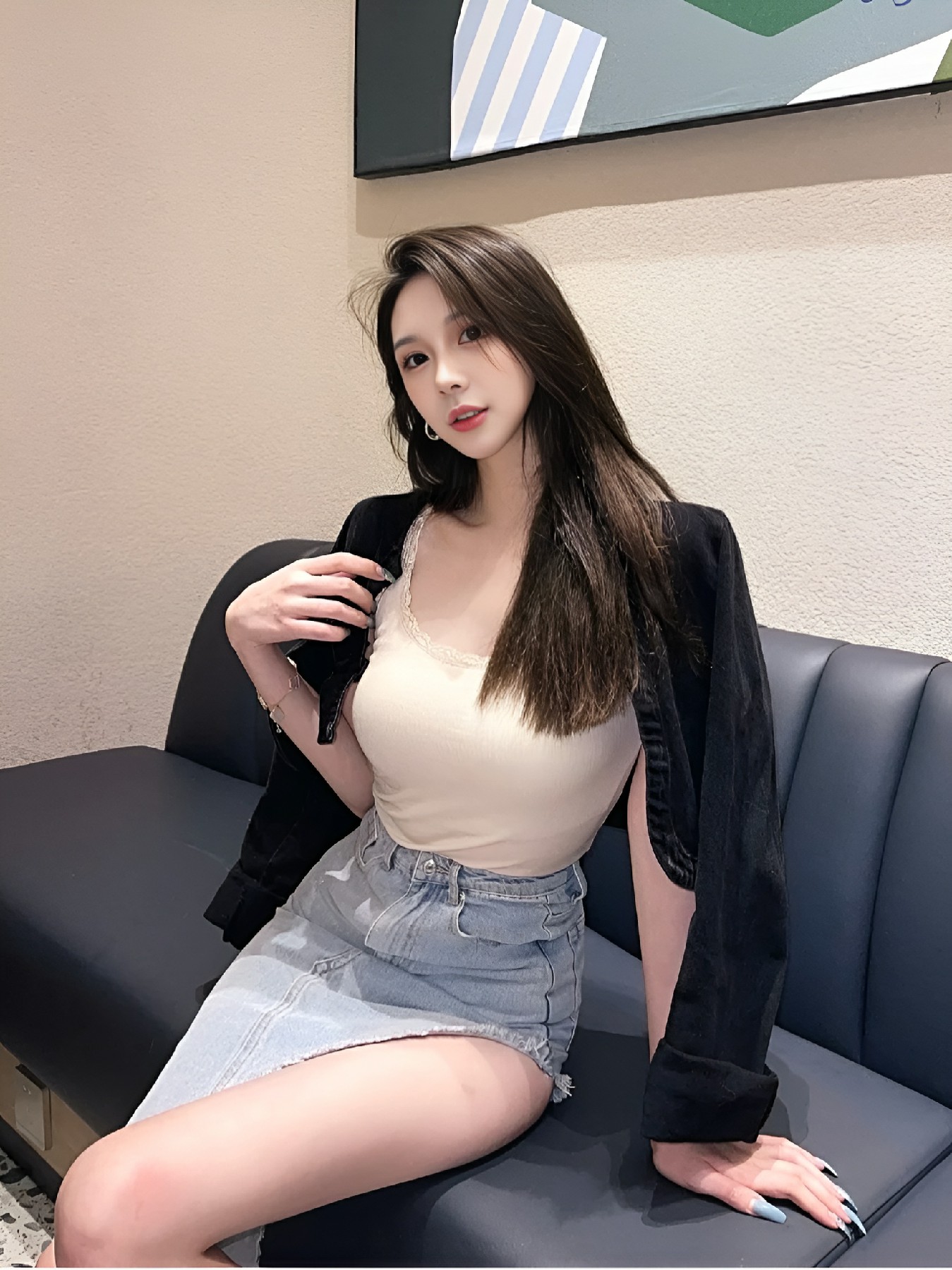 甜酷风穿搭|牛仔裙配吊带太绝啦