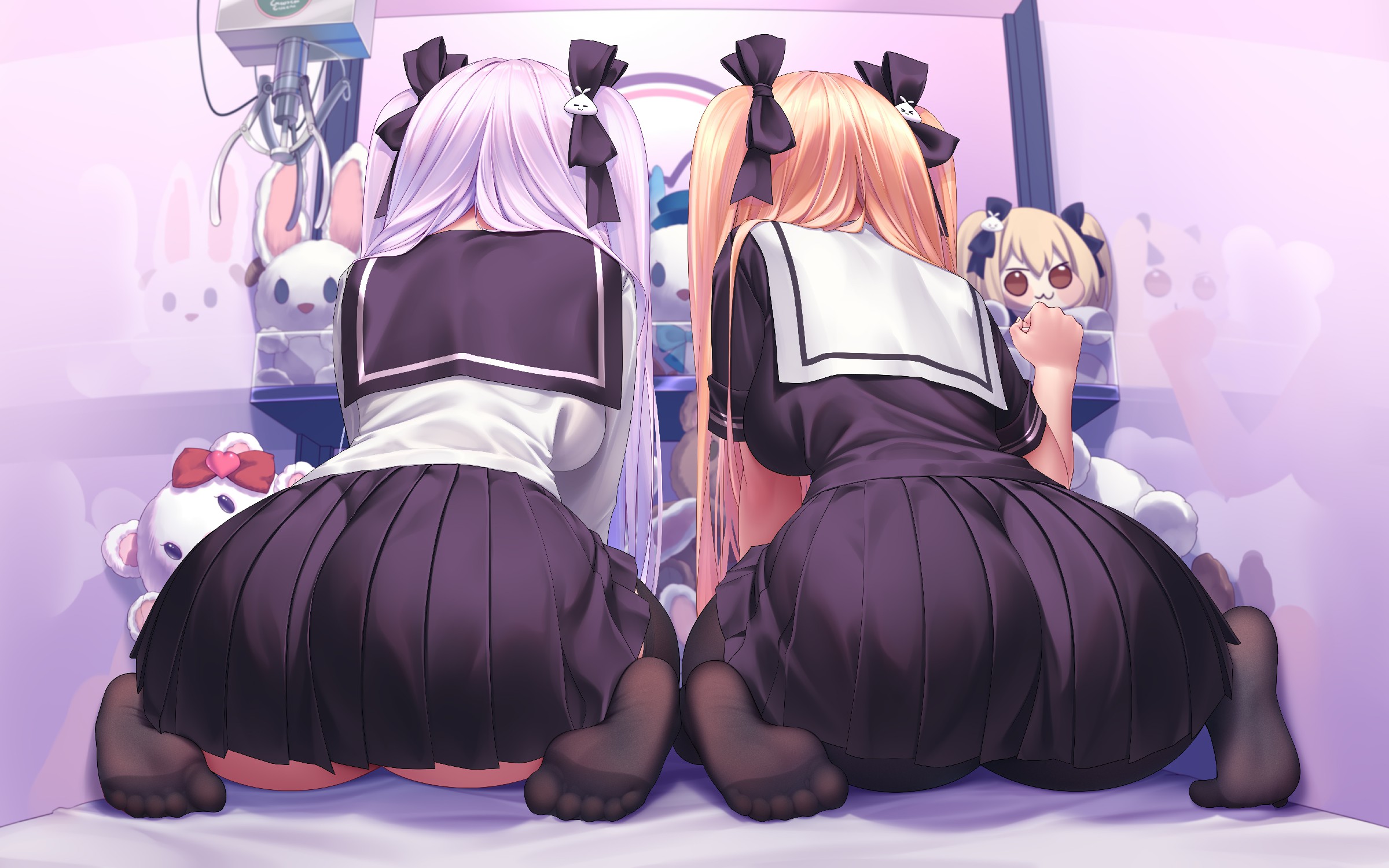 双马尾少女的可爱抓娃娃时刻