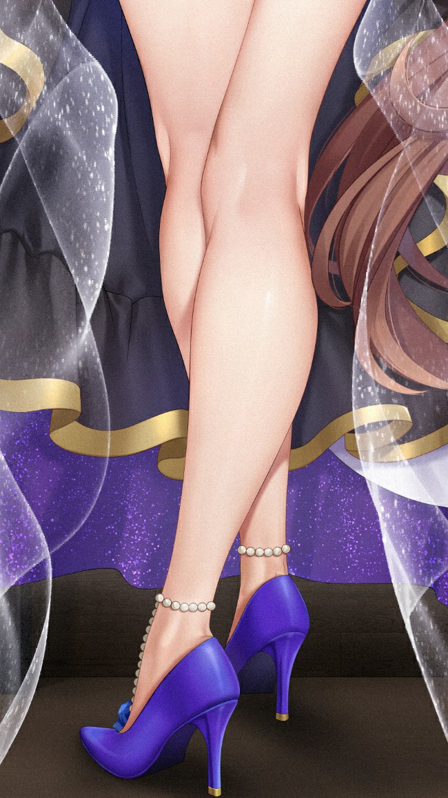梦幻紫高跟鞋下的绝美双腿