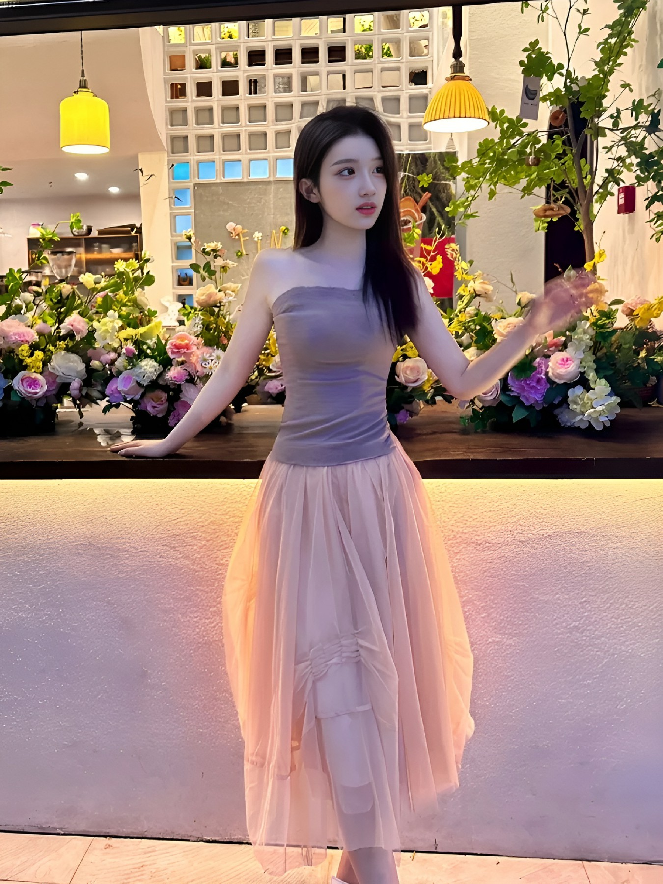 花店氛围感穿搭｜温柔抹胸纱裙超仙