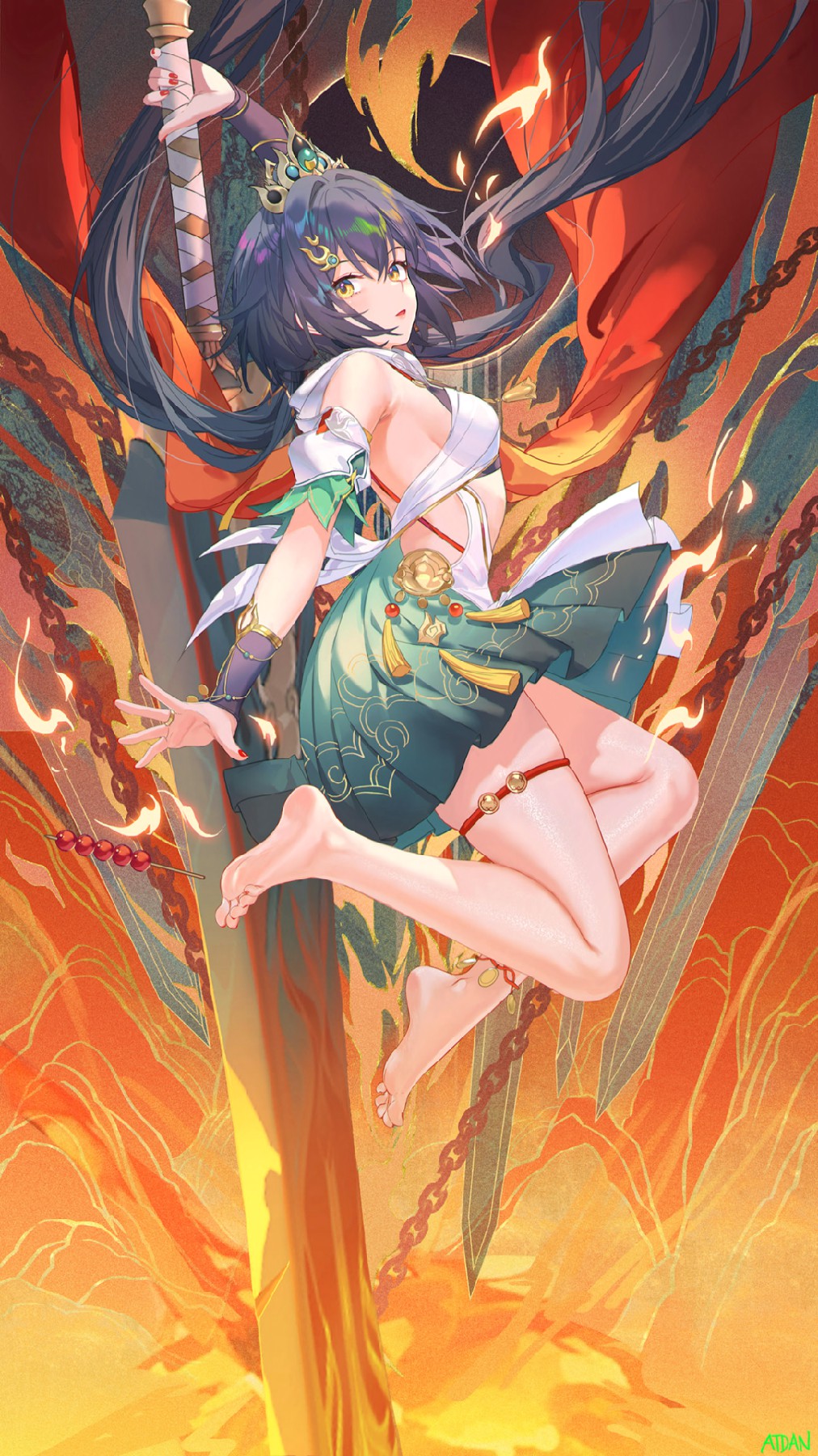 火焰背景下的古风战姬，飒美灵动