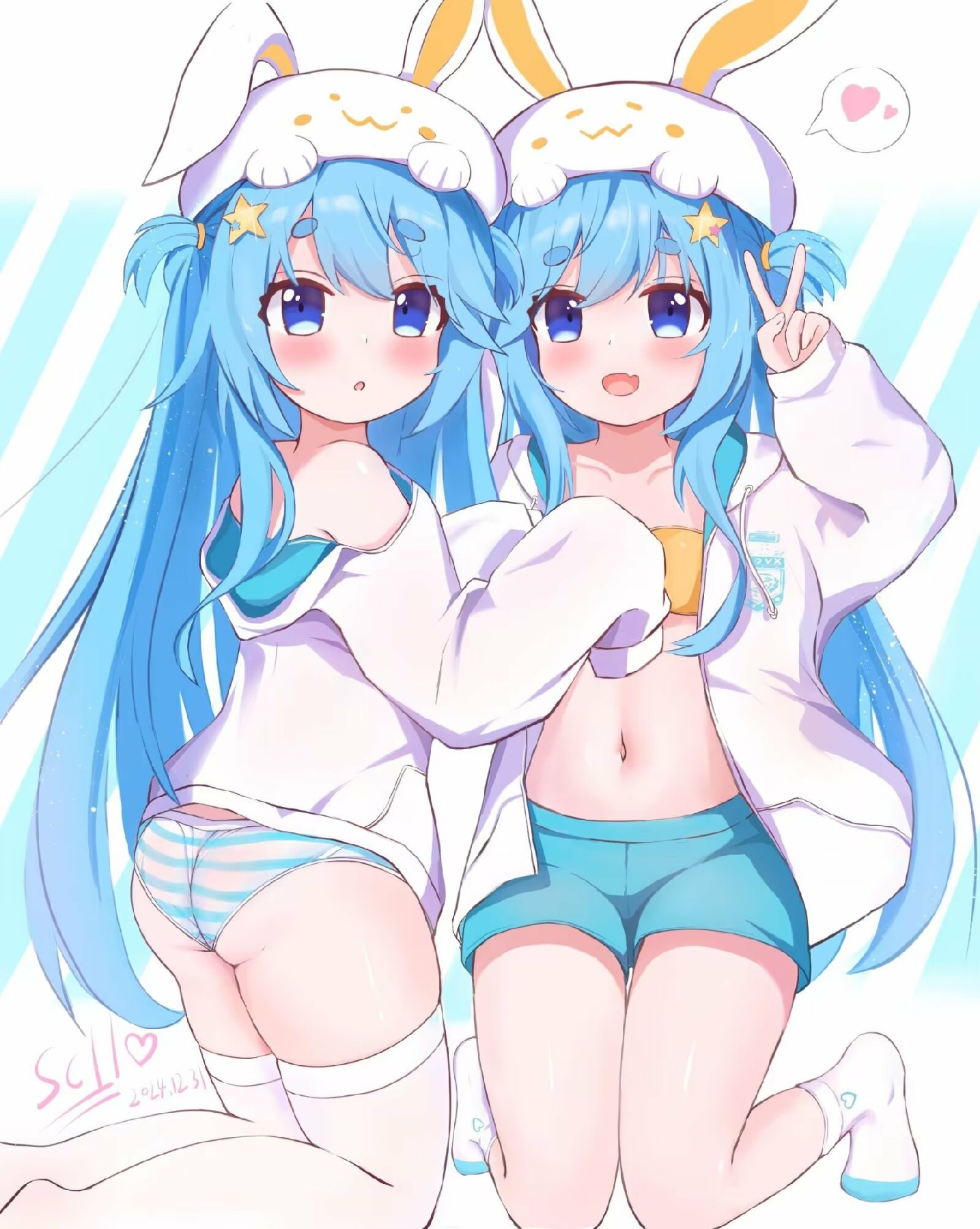 双生蓝发萌妹的可爱瞬间