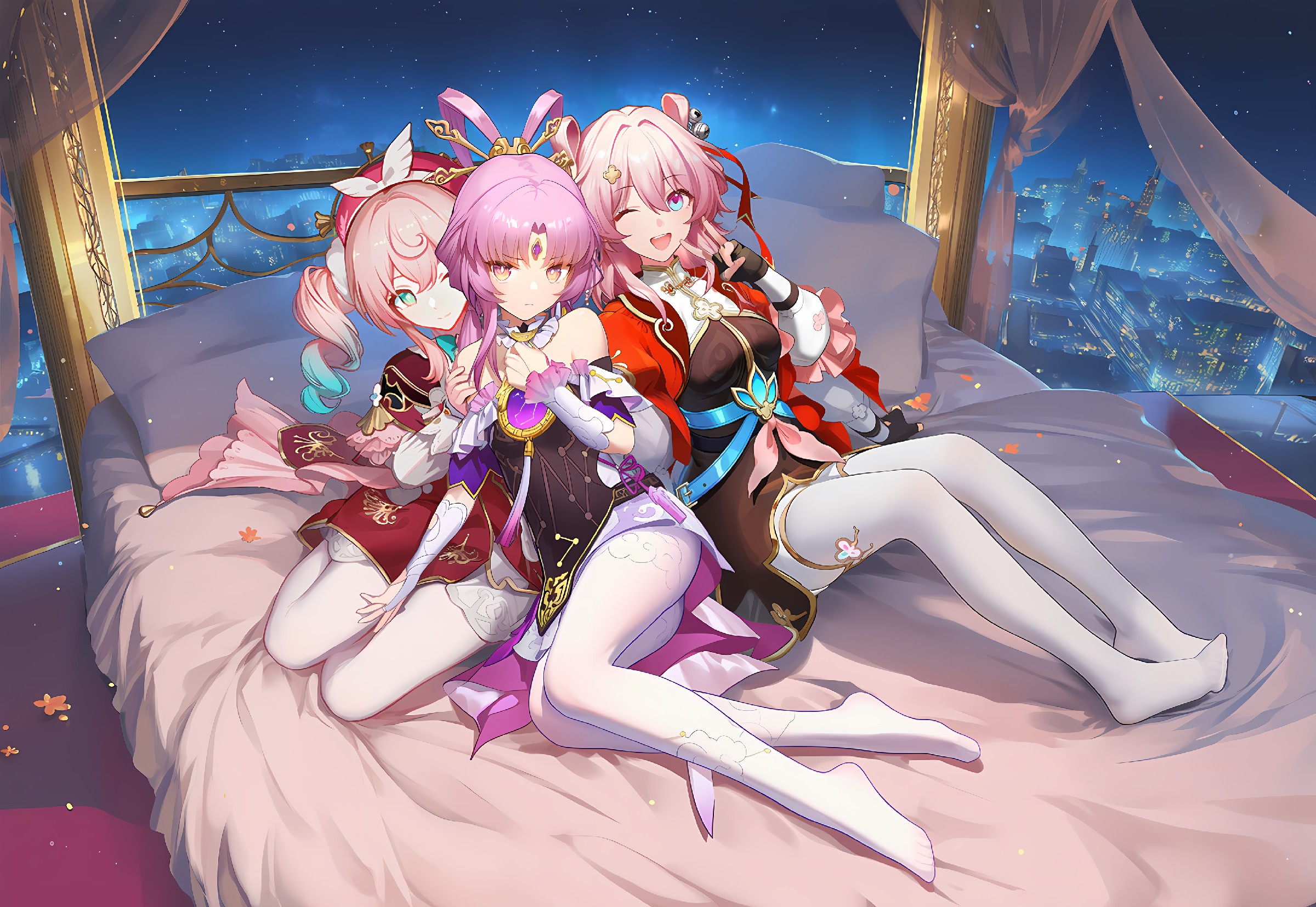 三萌妹夜床同榻，城景华服美到爆！