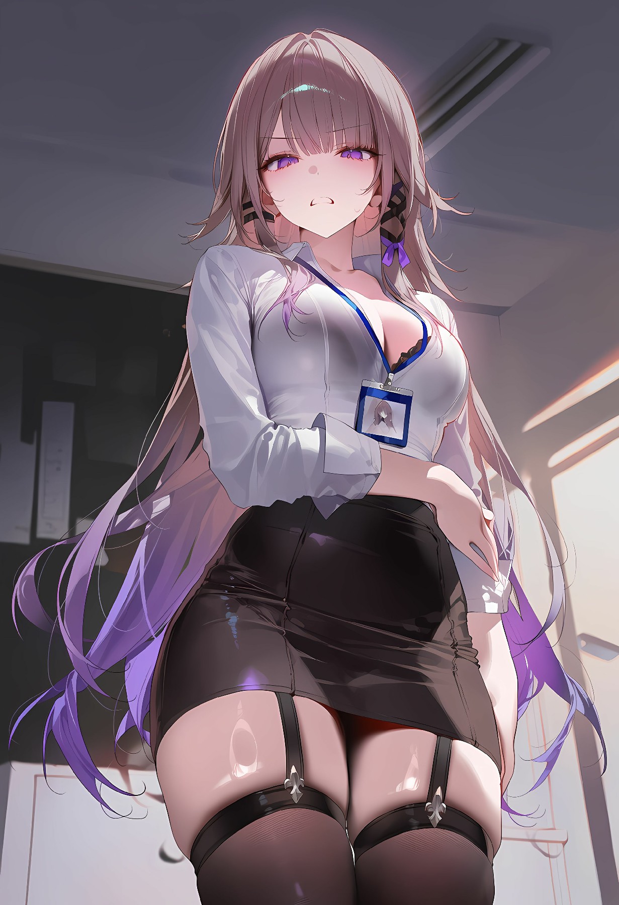 渐变长发OL御姐的职场性感穿搭