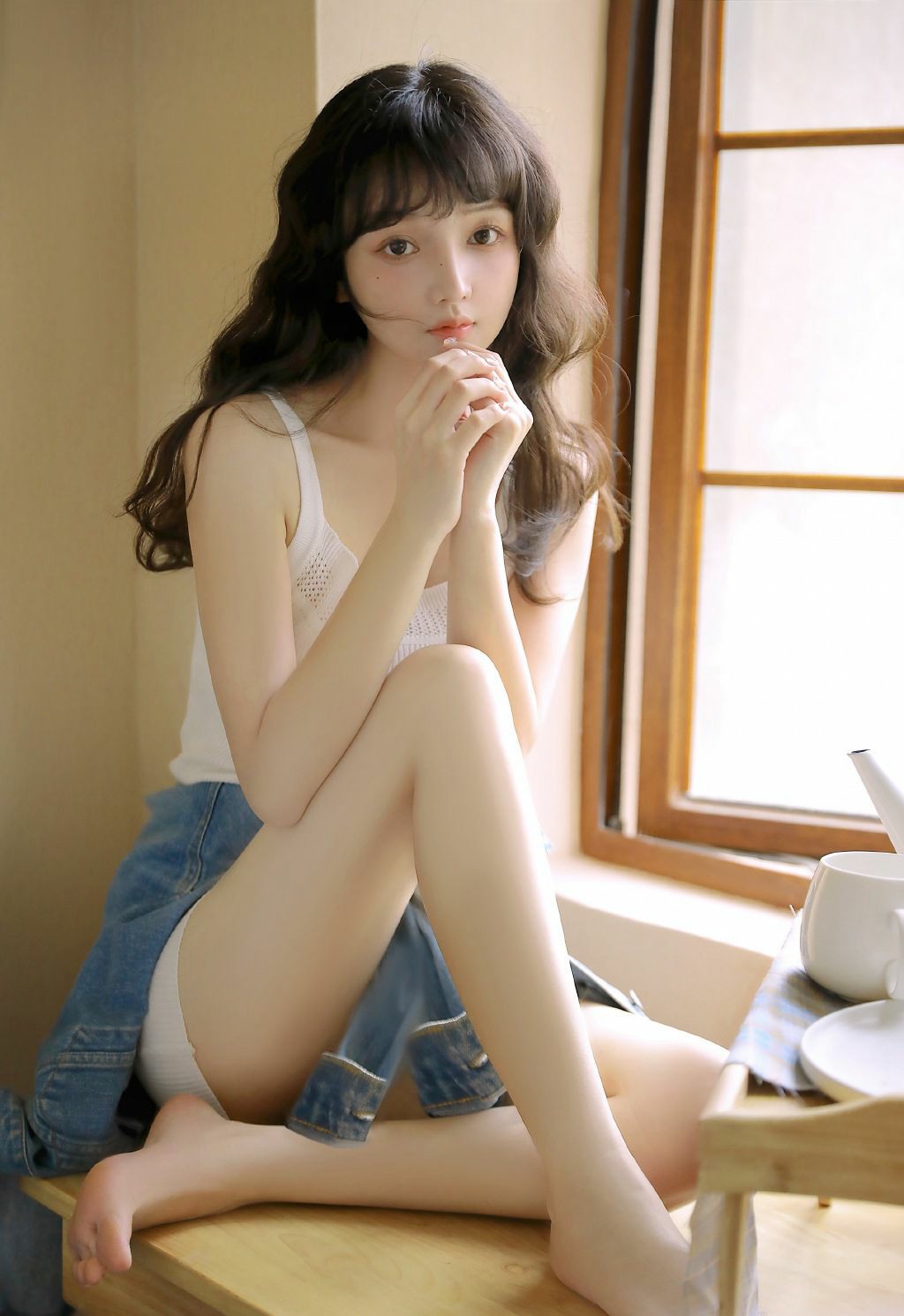 窗边的温柔慵懒时光