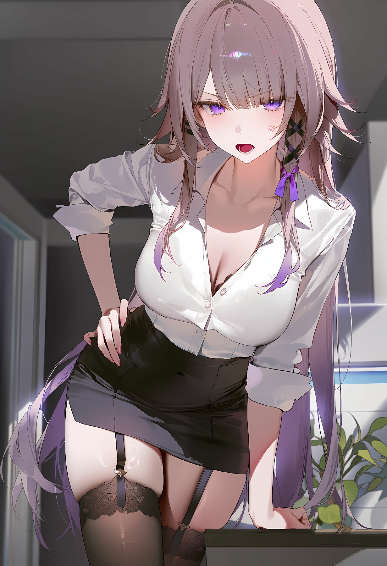 职场风动漫御姐的性感穿搭展示