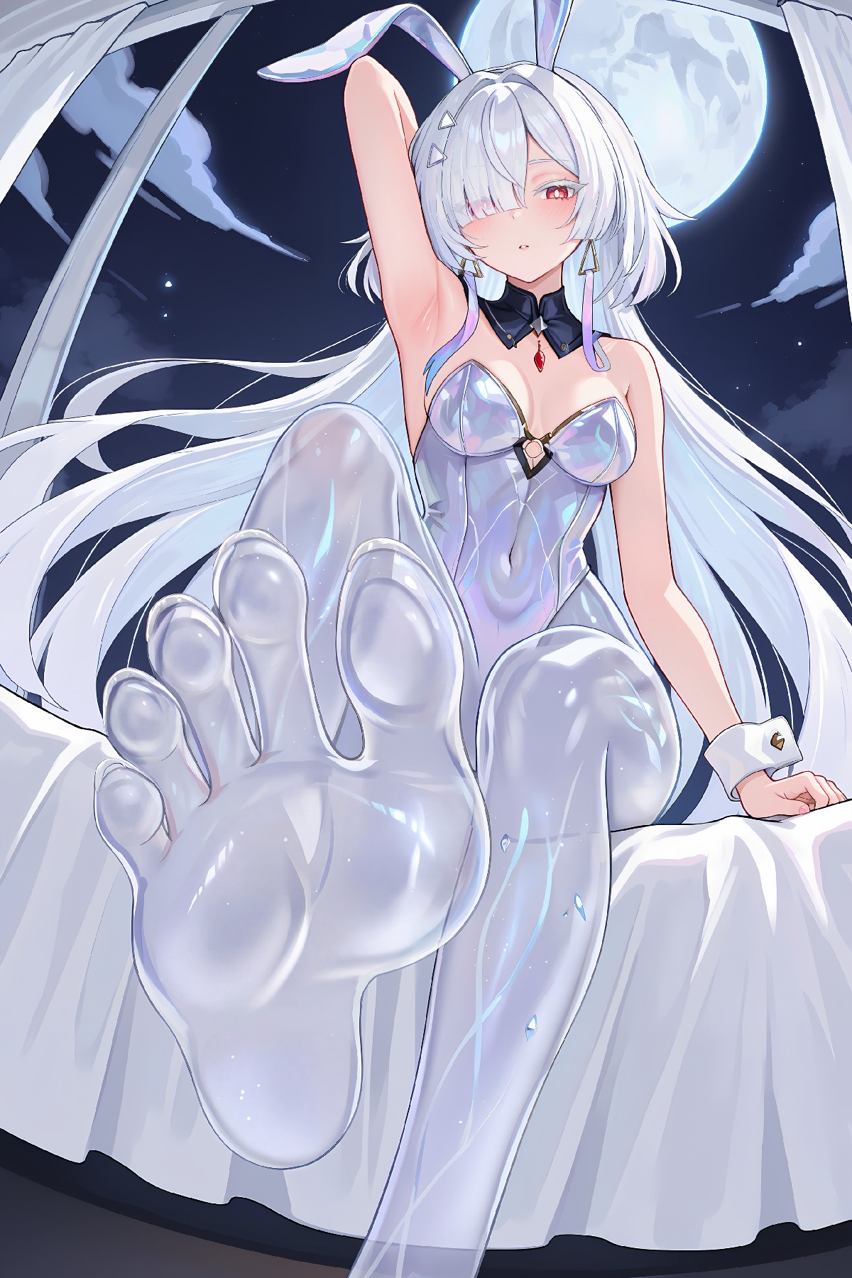 月夜下银白发兔耳少女的透明感穿搭