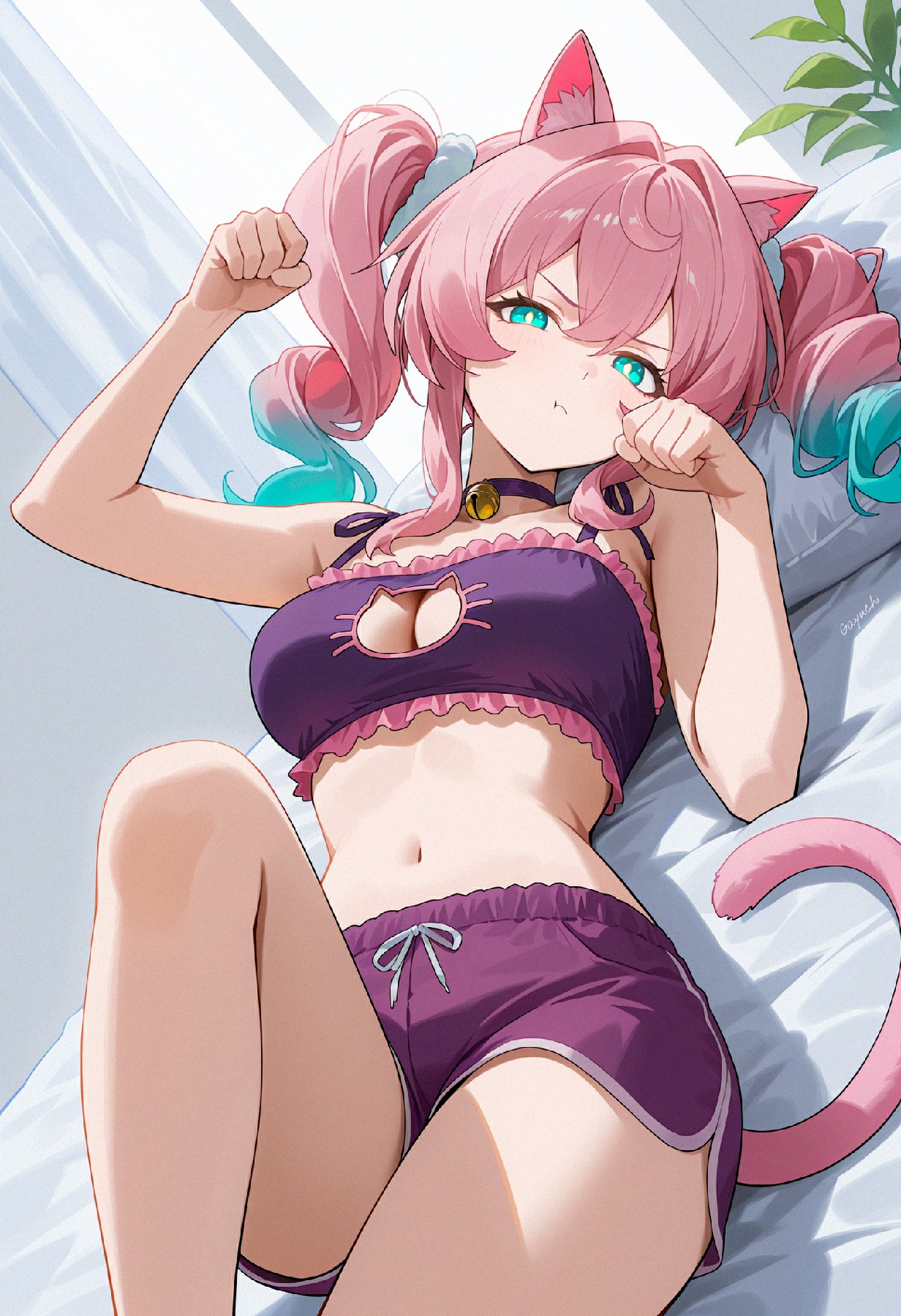 粉发猫耳少女的元气晨起时刻