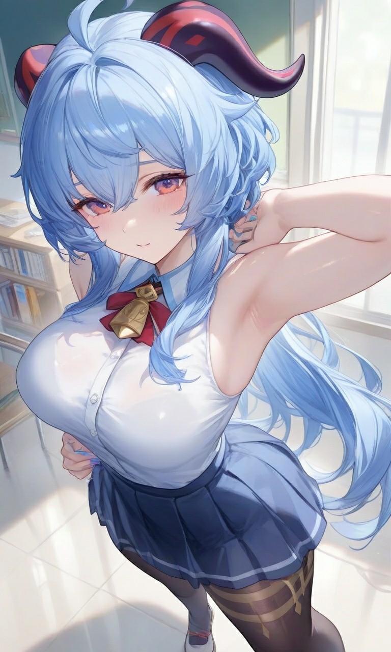 蓝发羊角少女的教室制服穿搭