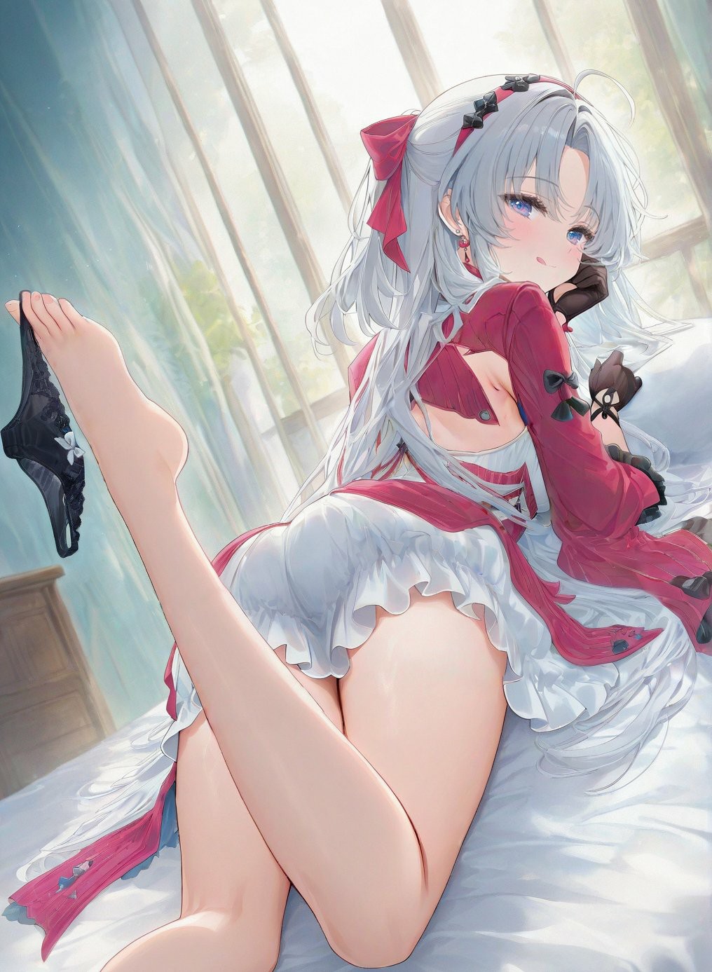 银发二次元少女的居家性感瞬间