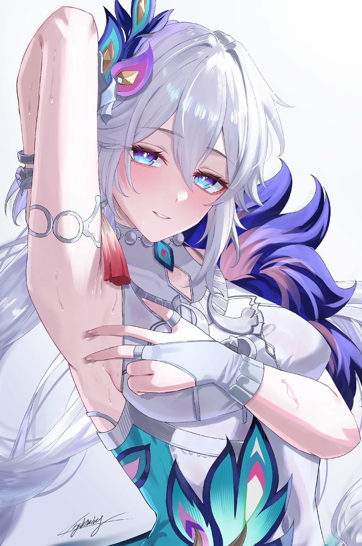 银发孔雀姬｜异色瞳梦幻少女插画