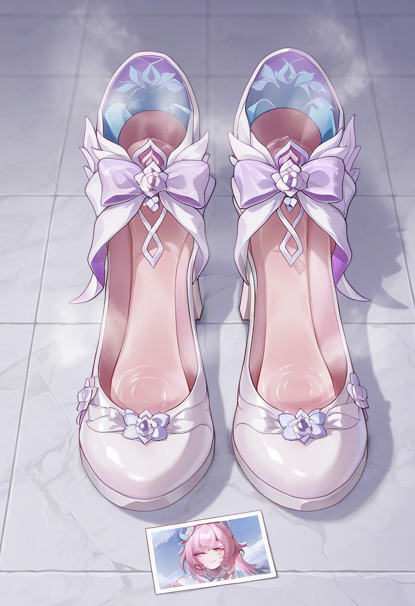 粉紫花朵装饰高跟鞋，少女心梦幻单品