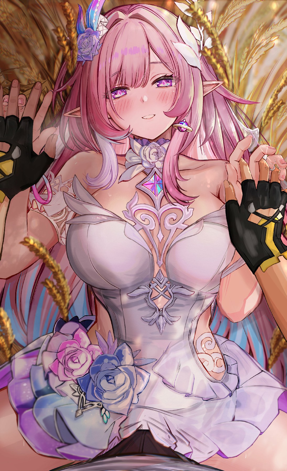 粉发精灵少女的华丽礼服氛围感拉满