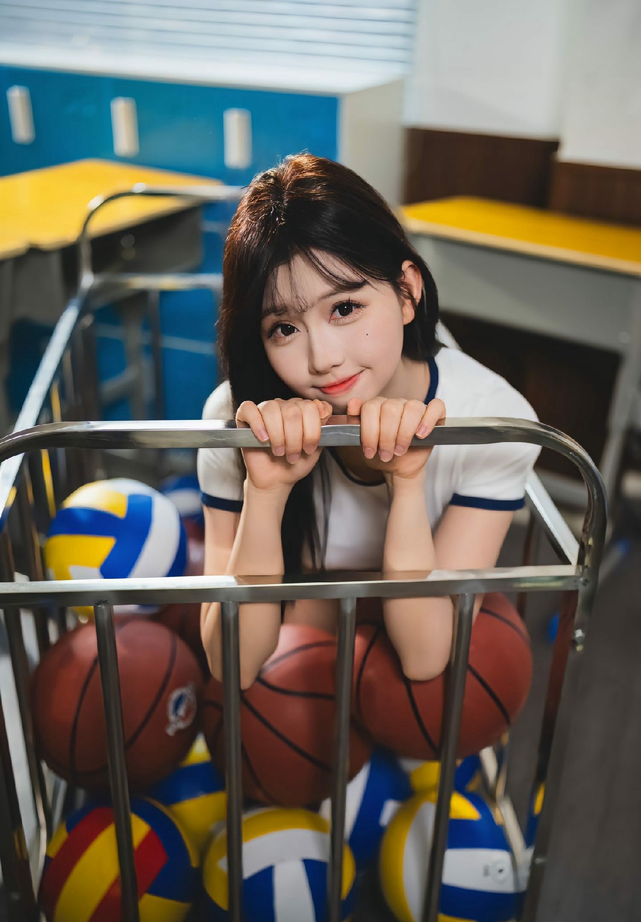 运动少女与球堆的元气瞬间太治愈啦