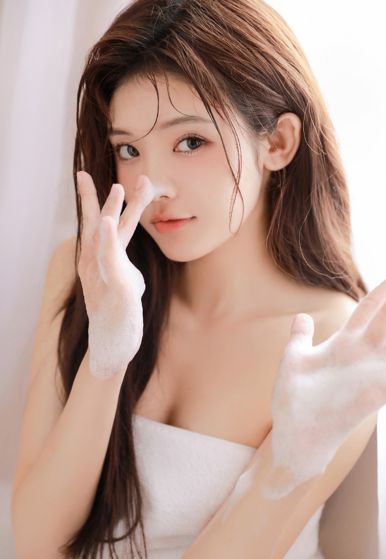 晨间洁面时刻，泡沫里的护肤小确幸