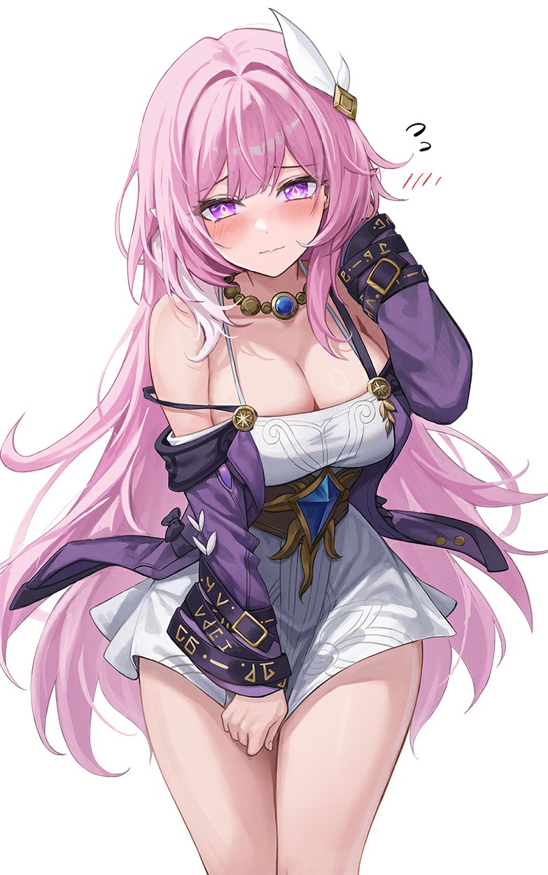 粉发娇俏女神,性感穿搭超吸睛