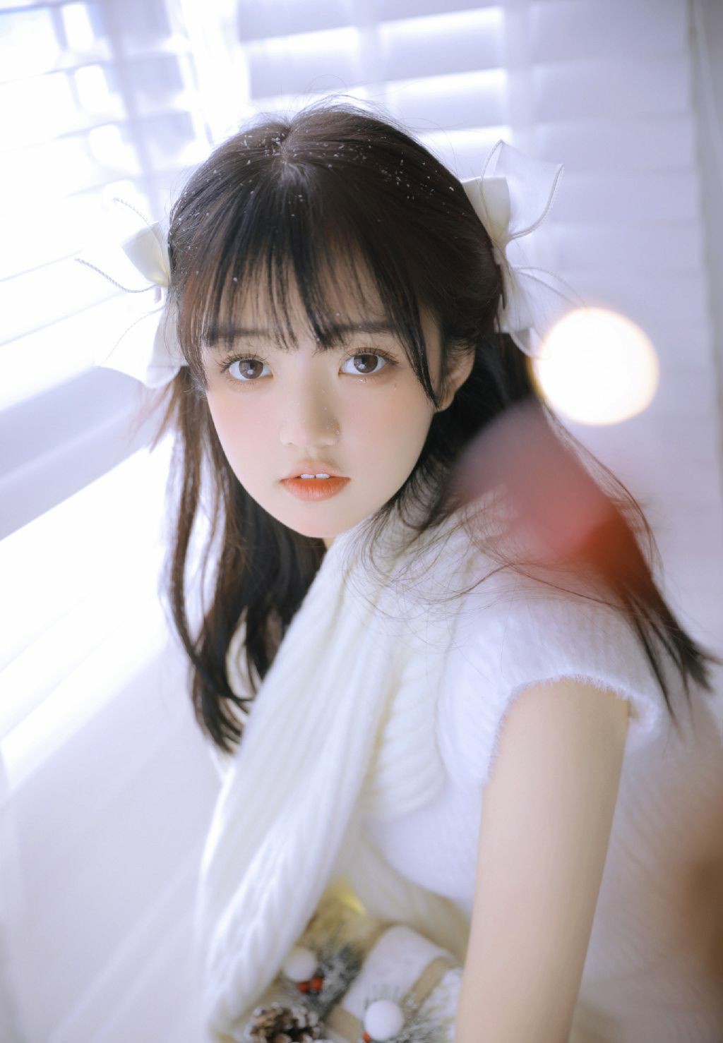 冬日里的纯白少女,温柔治愈感拉满