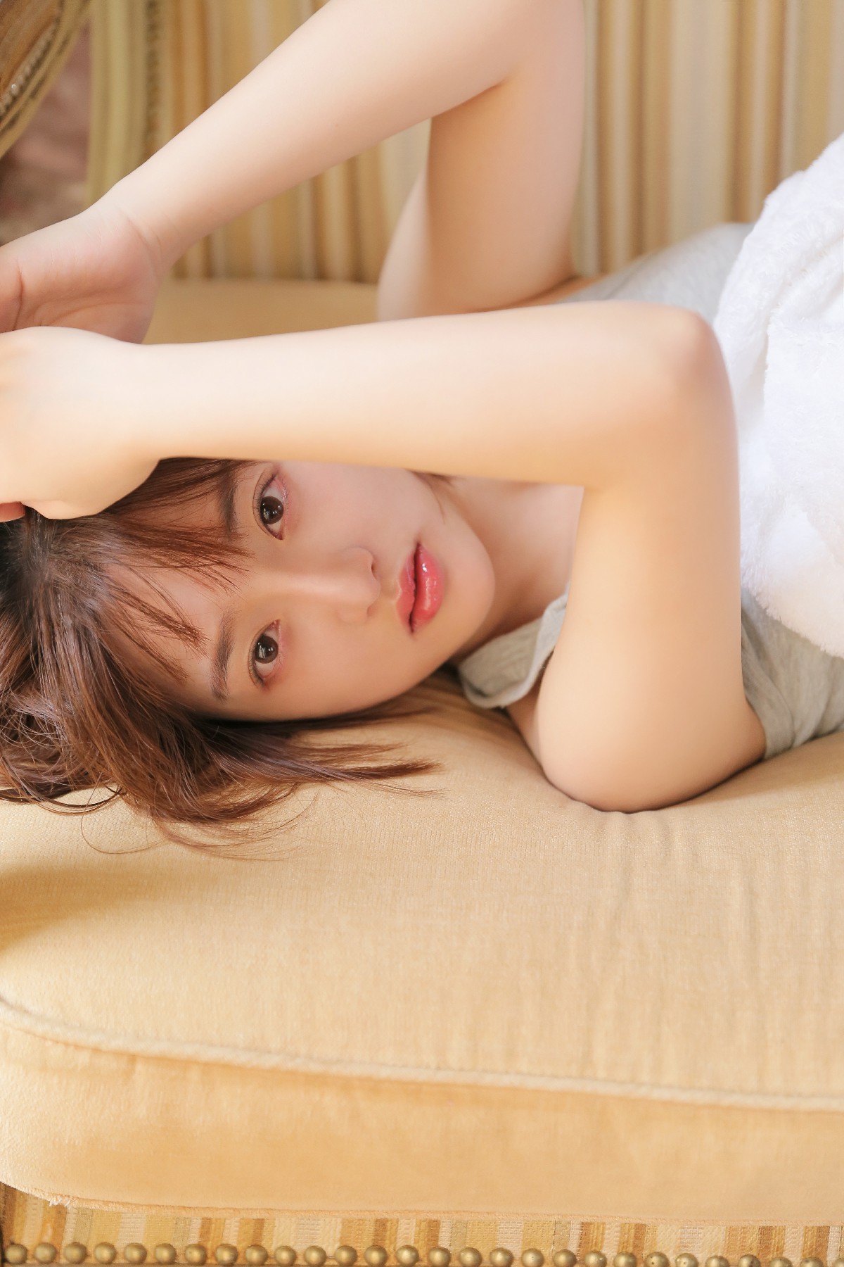 慵懒午后的温柔时刻，氛围感拉满