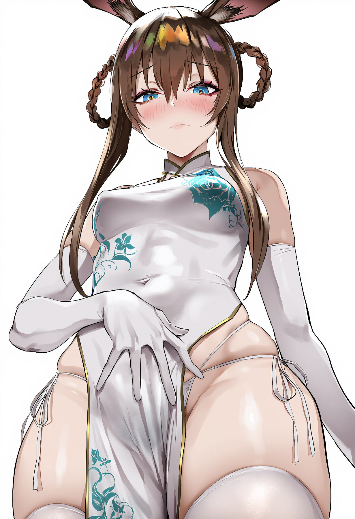 兔耳少女国风旗袍造型，甜酷又吸睛！