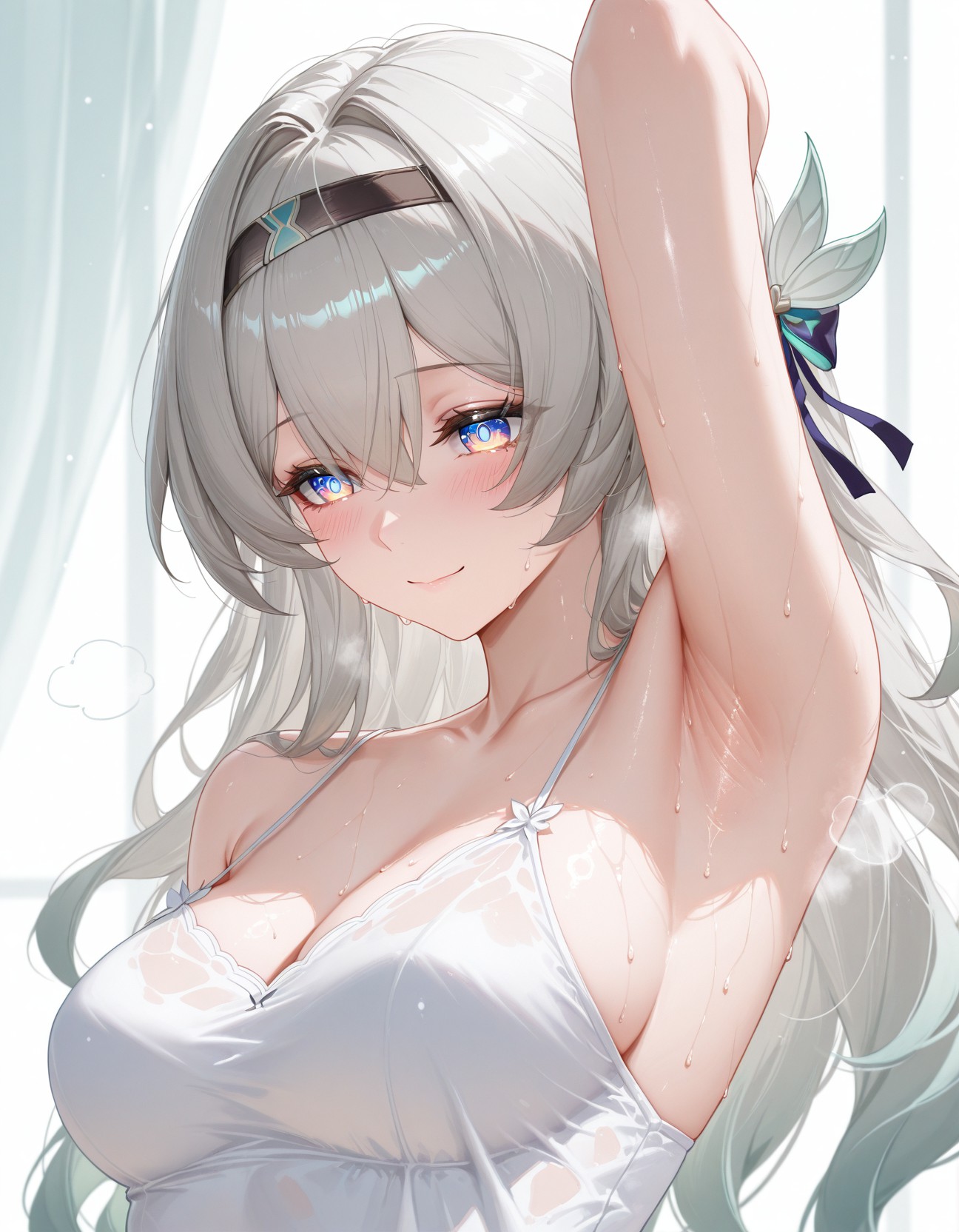 银发蓝眼美少女 汗珠点缀清新感