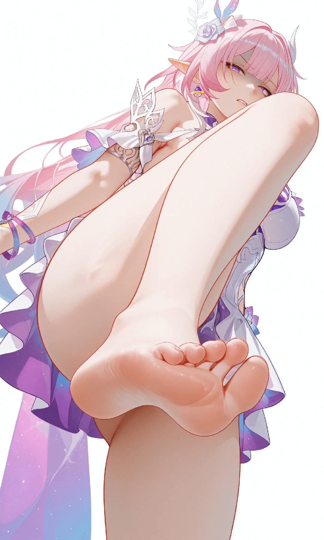 粉发精灵美少女的梦幻美足特写