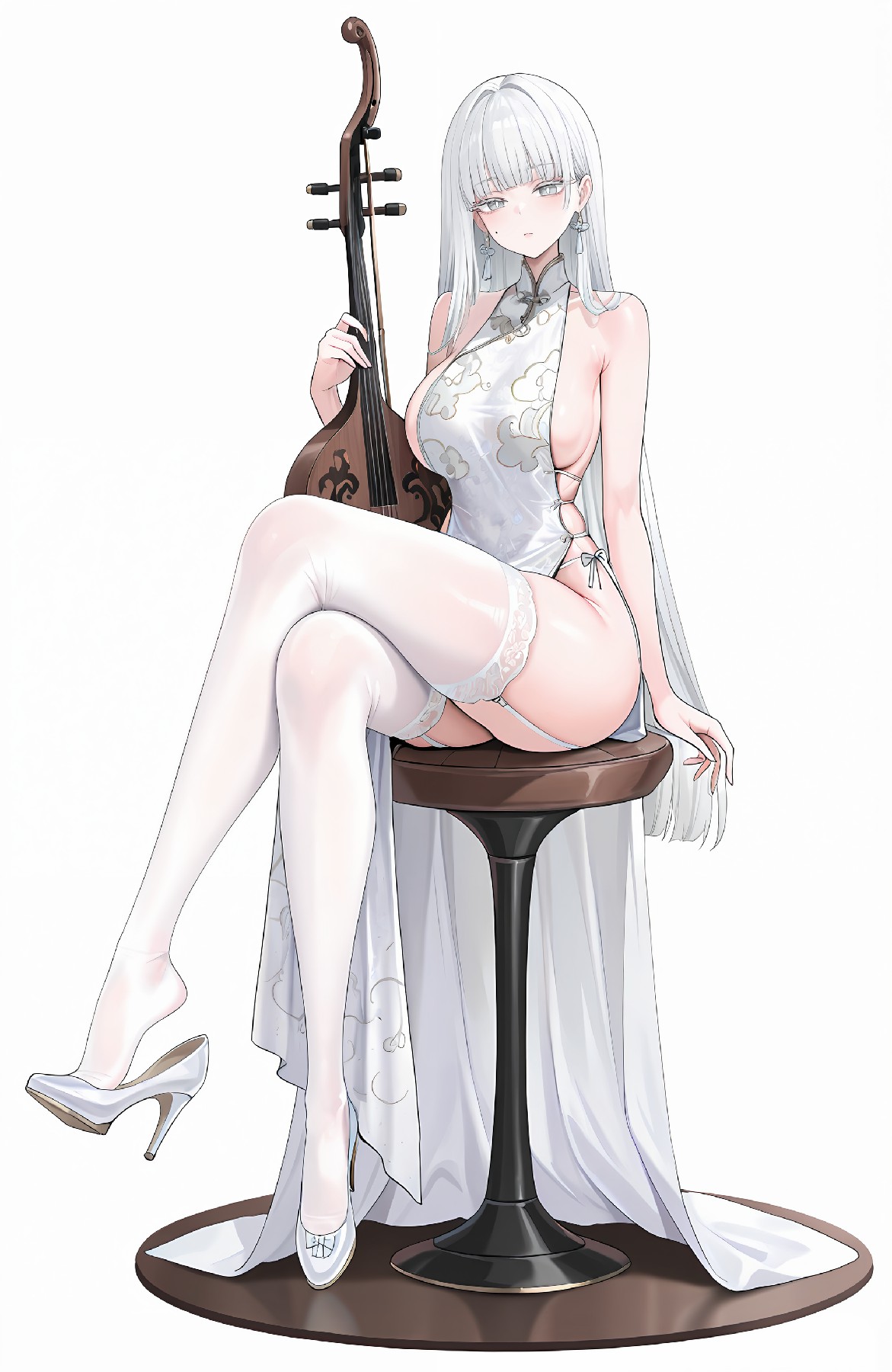 白发旗袍少女与国风乐器的优雅邂逅