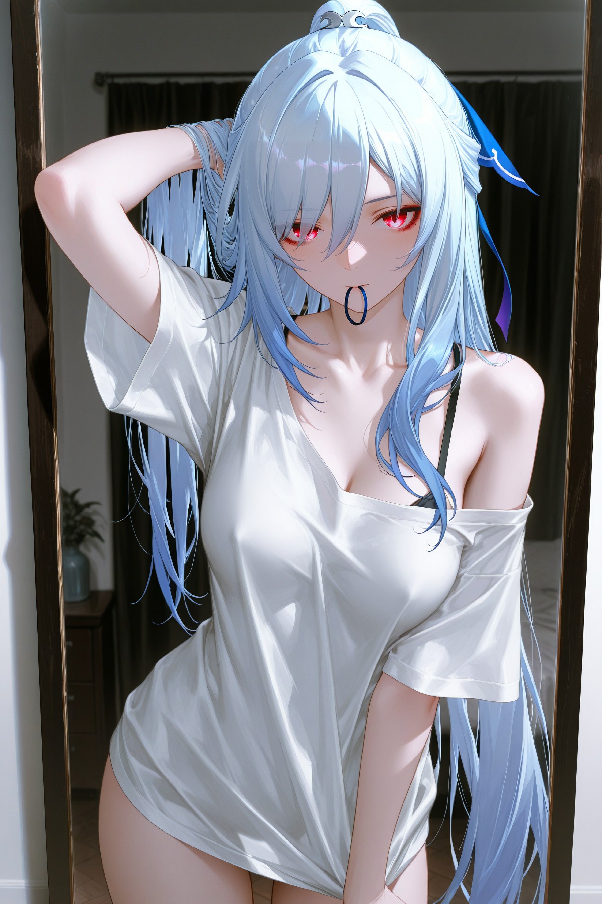 蓝发红瞳少女的慵懒居家穿搭